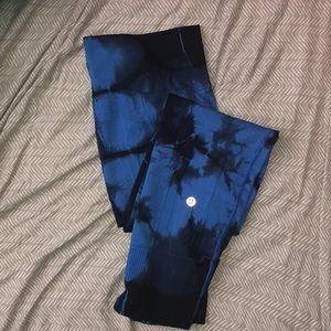 LIKE NEW Lululemon ebb to street tie dye leggings